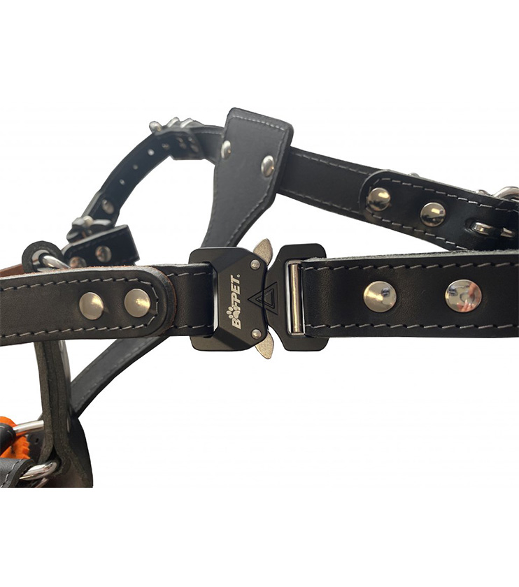 BAFPET Špeciálny postroj na obranu s uchom Farba: Čierna, Rozmer: 30mm x OK 62-78cm, OH 81-97cm 07507A