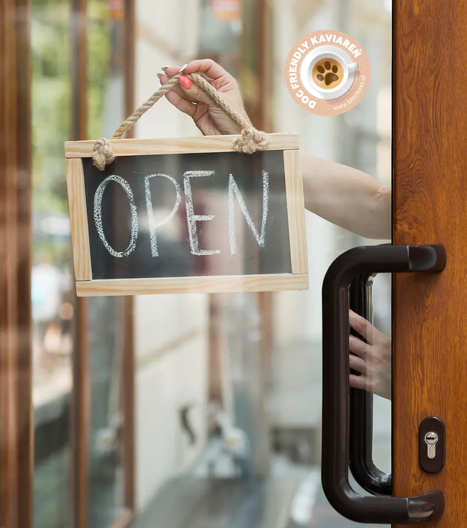 Nálepka vstup DOG FRIENDLY KAVIAREŇ 8 cm