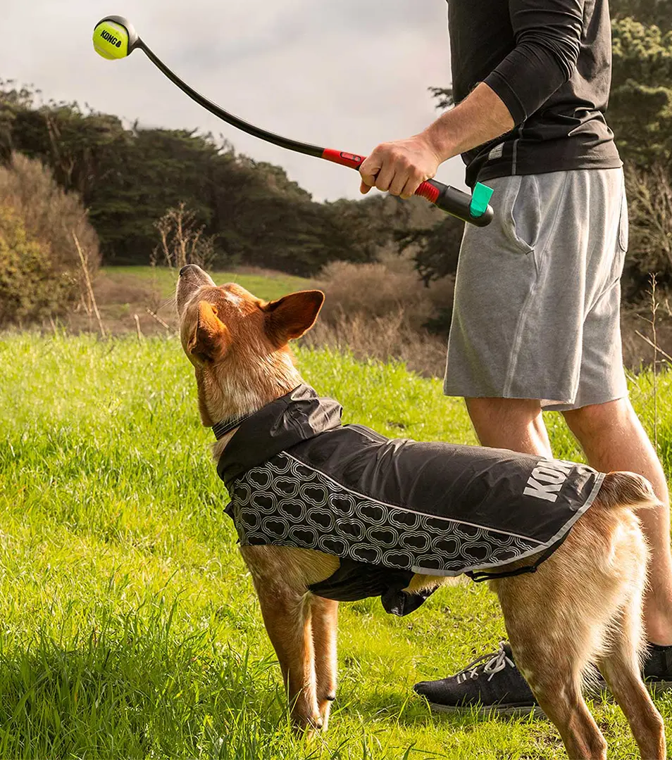 Katapult so zásobníkom na vrecká na exkrementy KONG HandiPOD Launch