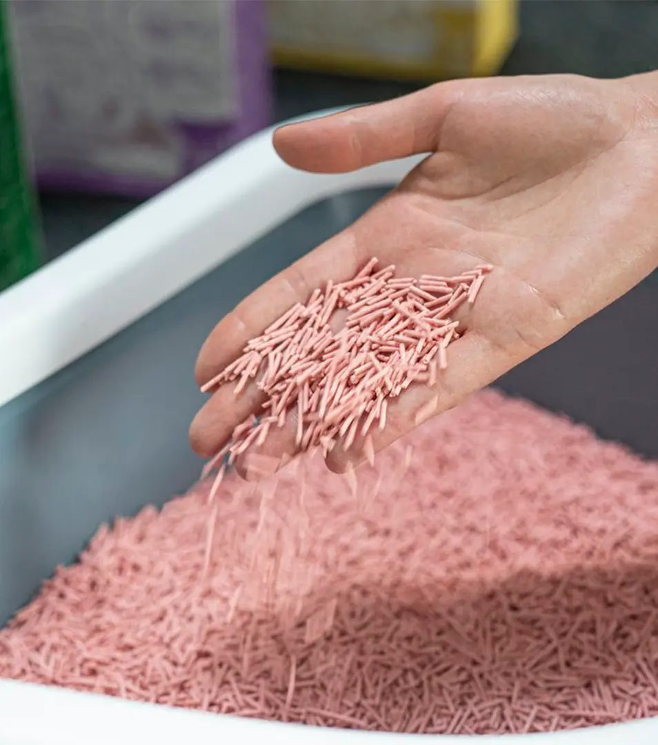 Podstielka pre mačky  Velvet Paw Tofu upokojujúca čistota s esenciou lesnej zelene 6 l