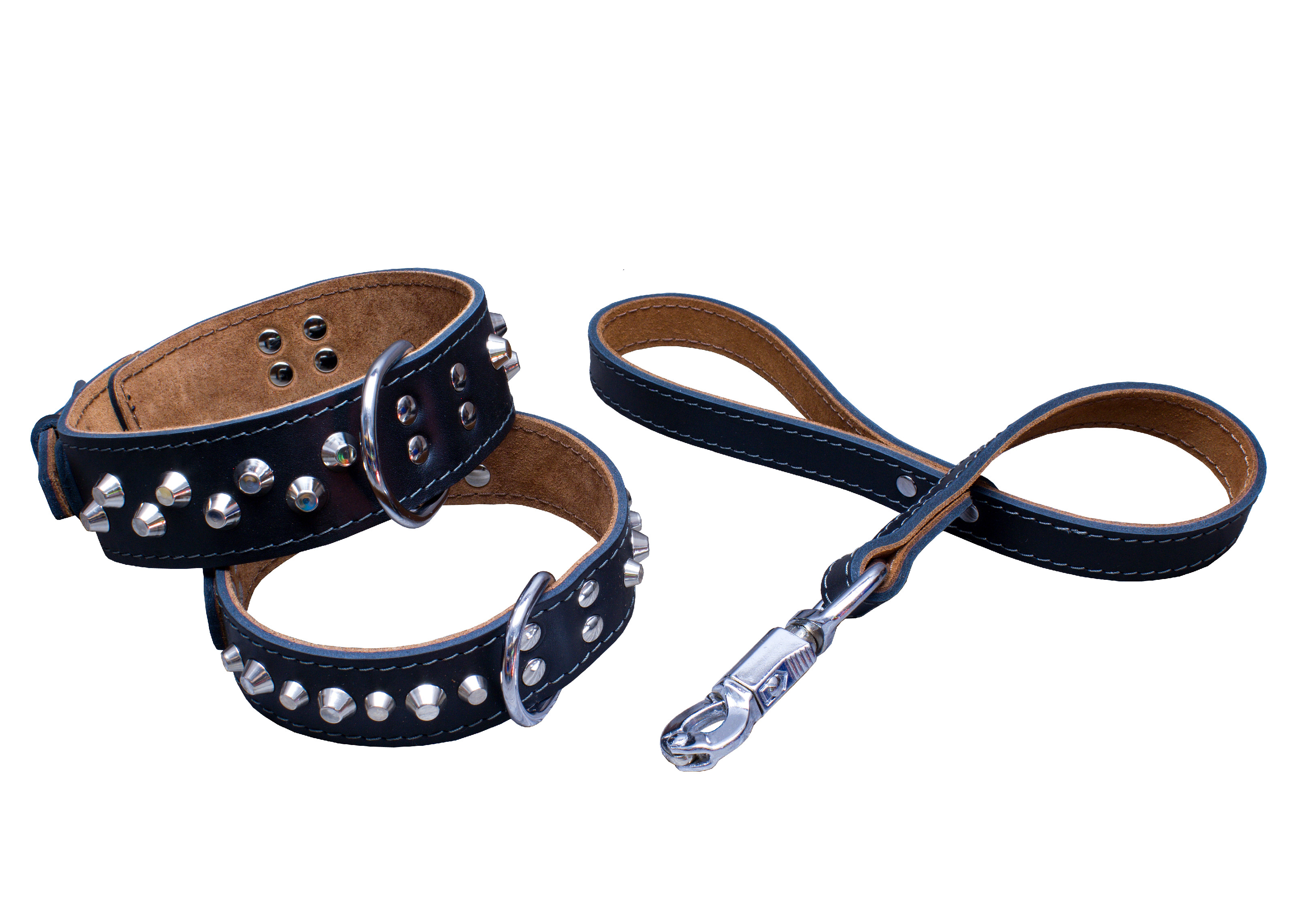 BAFPET Kožený obojek MOLOSS, zdobený kužely 2ř. Barva: Černá, Rozměr: 50mm x 70cm /65-71/ 08113