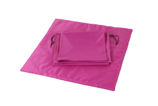 Záclonky do výstavních klecí